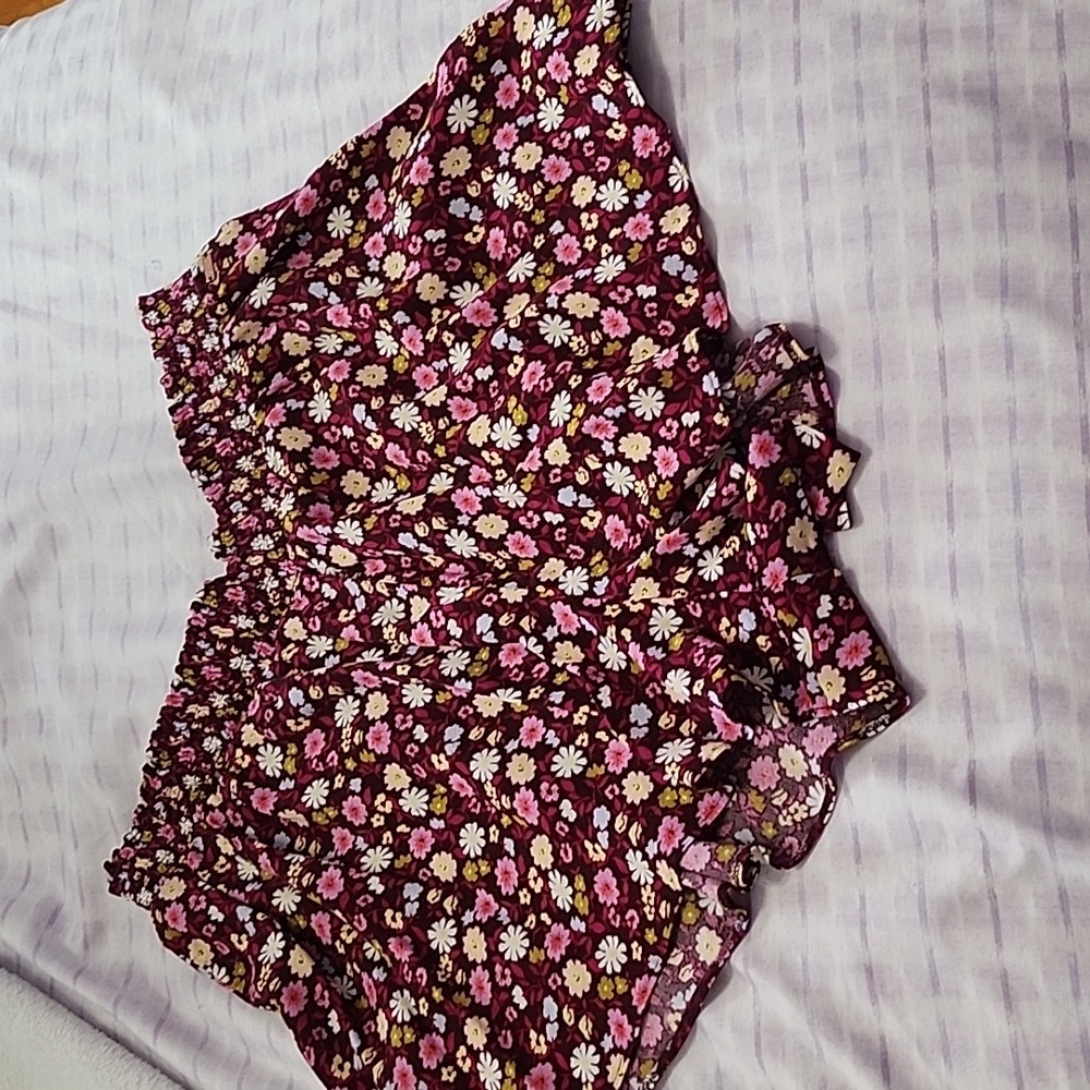 PINK SHORTS